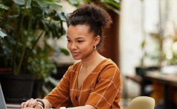 Pennsylvania 1099 Loans for Healthcare Contractors: Travel Techs, Locums, and Per-Diem Income Scenarios