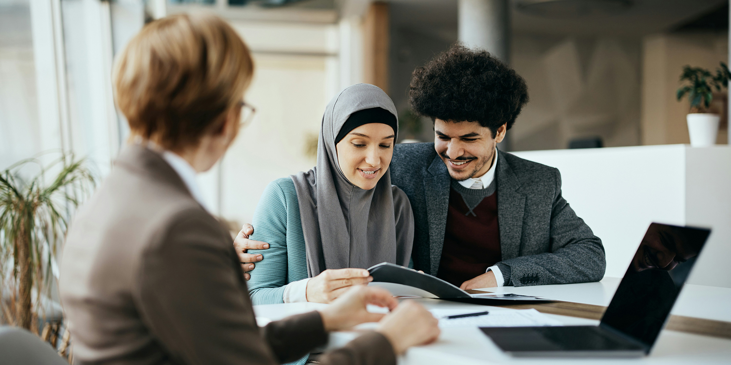 South Carolina DSCR Loans for Small Multifamily Near Tourism Corridors: Balancing Cash Flow and Vacancy Risk