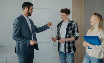 National Guide: When to Use Bank Statements, 1099s, P&Ls, or Asset Utilization in Non-QM Lending